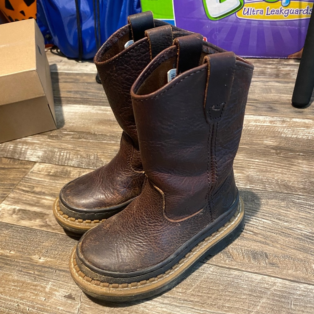 Georgia boots size 9
